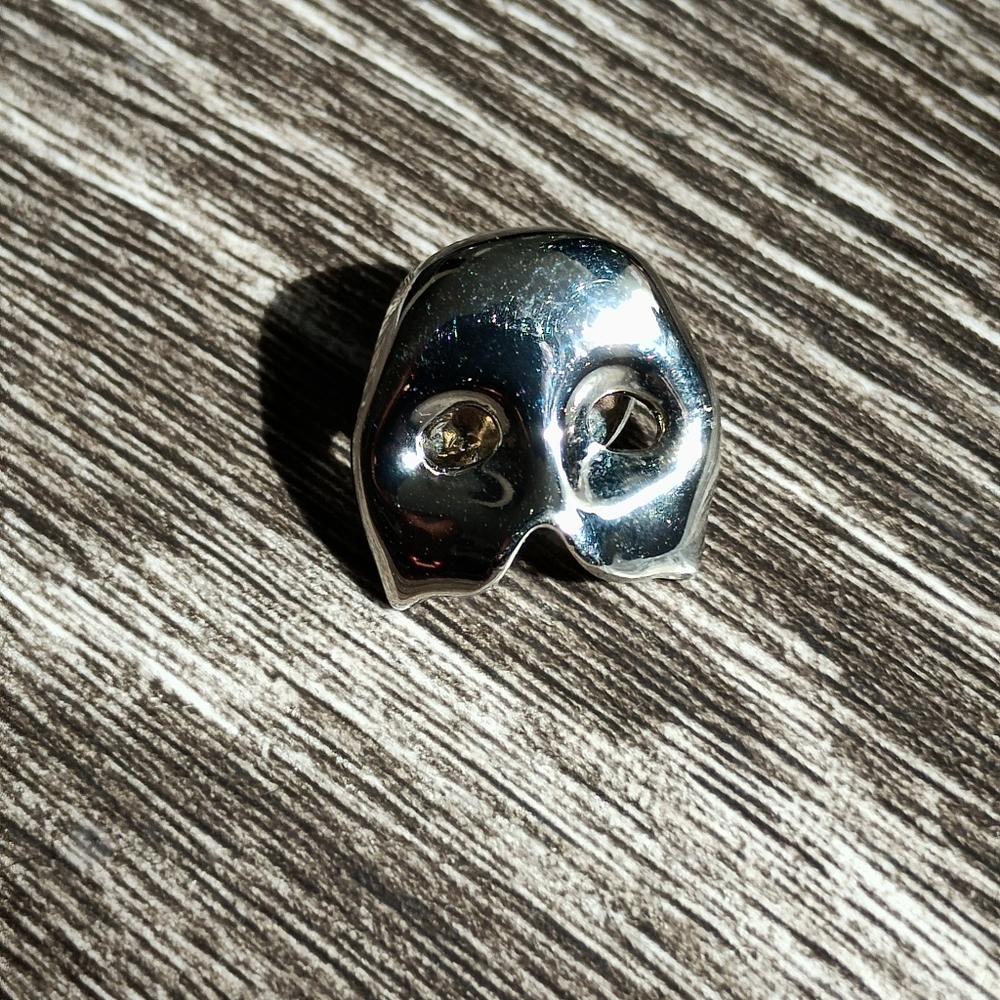 Phantom of the Opera pin